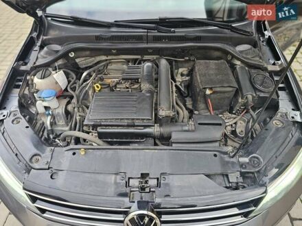 Сірий Фольксваген Джетта, об'ємом двигуна 1.4 л та пробігом 80 тис. км за 10499 $, фото 1 на Automoto.ua