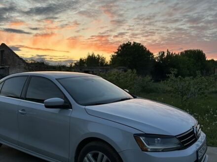 Фольксваген Джетта 2016 у Нежине на Automoto.ua Сірий Фольксваген Джетта, об'ємом двигуна 1.4 л та пробігом 140 тис. км за 9100 $, фото 1 на Automoto.ua