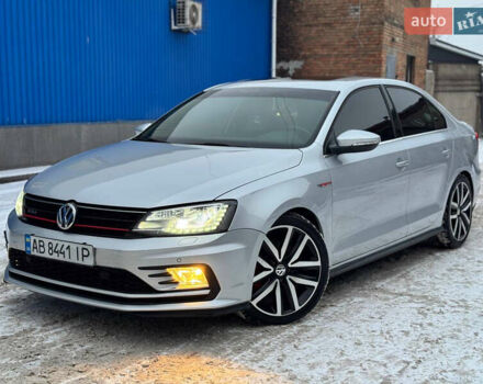 Серый Фольксваген Джетта, объемом двигателя 2 л и пробегом 92 тыс. км за 13000 $, фото 1 на Automoto.ua