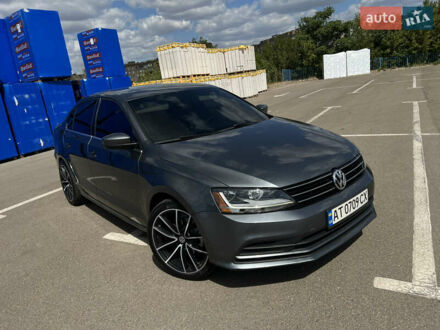 Фольксваген Джетта 2016 в Кривом Роге на Automoto.ua Серый Фольксваген Джетта, объемом двигателя 1.39 л и пробегом 78 тыс. км за 10800 $, фото 1 на Automoto.ua