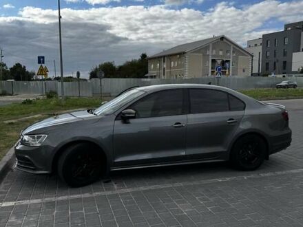 Фольксваген Джетта 2016 в Львове на Automoto.ua Серый Фольксваген Джетта, объемом двигателя 1.39 л и пробегом 180 тыс. км за 10300 $, фото 1 на Automoto.ua