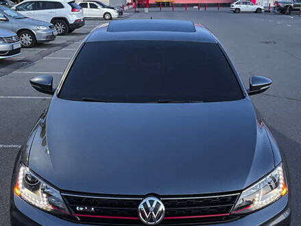 Серый Фольксваген Джетта, объемом двигателя 2 л и пробегом 174 тыс. км за 12000 $, фото 1 на Automoto.ua