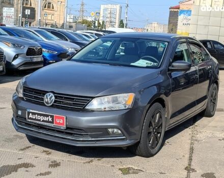 Сірий Фольксваген Джетта, об'ємом двигуна 1.4 л та пробігом 86 тис. км за 10890 $, фото 1 на Automoto.ua