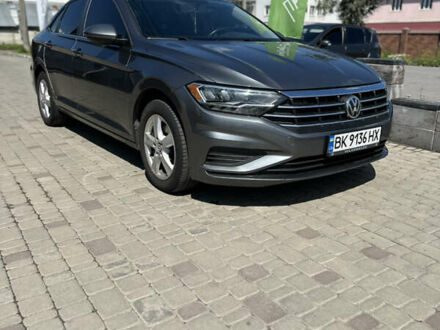 Фольксваген Джетта 2018 в Ровно на Automoto.ua Серый Фольксваген Джетта, объемом двигателя 1.4 л и пробегом 106 тыс. км за 13500 $, фото 1 на Automoto.ua