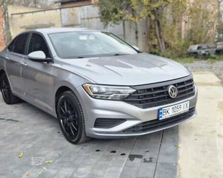 Серый Фольксваген Джетта, объемом двигателя 1.4 л и пробегом 120 тыс. км за 13700 $, фото 1 на Automoto.ua