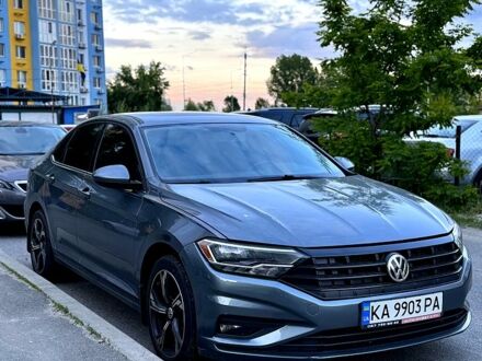 Фольксваген Джетта 2019 в Киеве на Automoto.ua Серый Фольксваген Джетта, объемом двигателя 1.4 л и пробегом 123 тыс. км за 14000 $, фото 1 на Automoto.ua