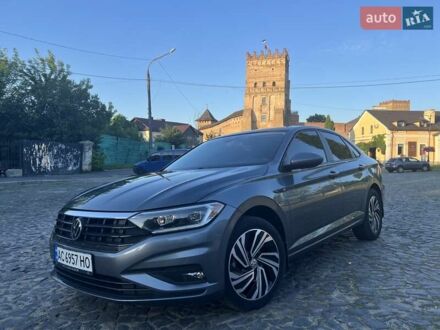 Фольксваген Джетта 2020 в Луцке на Automoto.ua Серый Фольксваген Джетта, объемом двигателя 1.4 л и пробегом 104 тыс. км за 17900 $, фото 1 на Automoto.ua