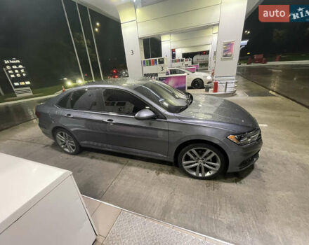 Серый Фольксваген Джетта, объемом двигателя 1.4 л и пробегом 120 тыс. км за 15000 $, фото 1 на Automoto.ua