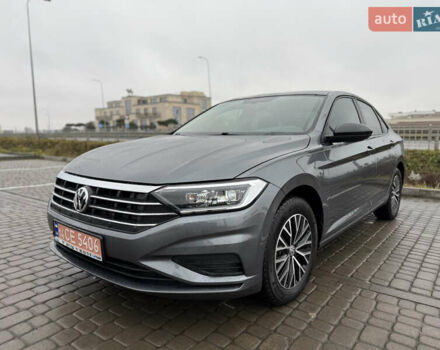 Серый Фольксваген Джетта, объемом двигателя 1.4 л и пробегом 98 тыс. км за 15300 $, фото 1 на Automoto.ua