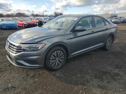 Серый Фольксваген Джетта, объемом двигателя 1.4 л и пробегом 28 тыс. км за 4000 $, фото 1 на Automoto.ua