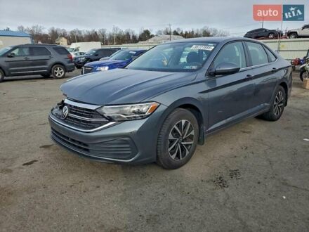 Серый Фольксваген Джетта, объемом двигателя 1.5 л и пробегом 47 тыс. км за 2000 $, фото 1 на Automoto.ua