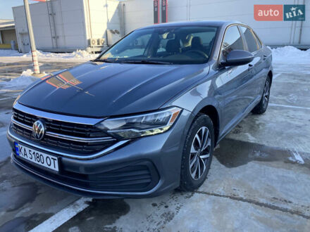 Фольксваген Джетта 2022 в Киеве на Automoto.ua Серый Фольксваген Джетта, объемом двигателя 1.5 л и пробегом 33 тыс. км за 21950 $, фото 1 на Automoto.ua