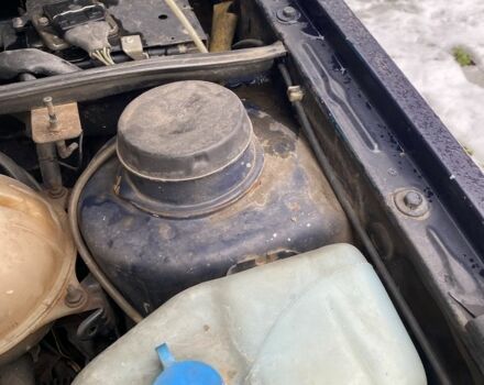 Синий Фольксваген Джетта, объемом двигателя 1.8 л и пробегом 352 тыс. км за 900 $, фото 5 на Automoto.ua