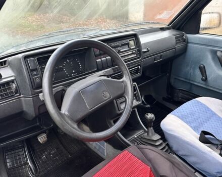 Синий Фольксваген Джетта, объемом двигателя 1.6 л и пробегом 200 тыс. км за 1800 $, фото 4 на Automoto.ua