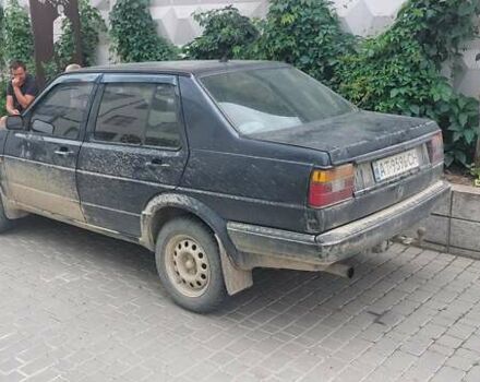 Синий Фольксваген Джетта, объемом двигателя 1.6 л и пробегом 300 тыс. км за 1350 $, фото 1 на Automoto.ua