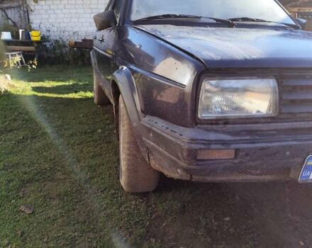 Синий Фольксваген Джетта, объемом двигателя 1.6 л и пробегом 130 тыс. км за 550 $, фото 3 на Automoto.ua