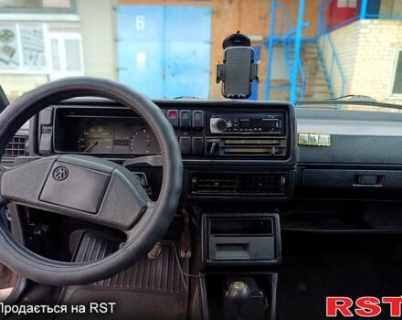 Фольксваген Джетта 1988 в Чернигове на Automoto.ua Синий Фольксваген Джетта, объемом двигателя 1.6 л и пробегом 0 тыс. км за 1400 $, фото 5 на Automoto.ua