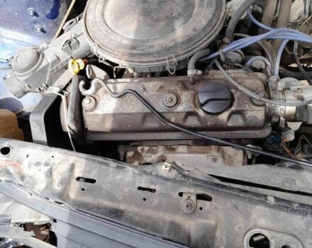 Синий Фольксваген Джетта, объемом двигателя 1.3 л и пробегом 1000 тыс. км за 500 $, фото 5 на Automoto.ua