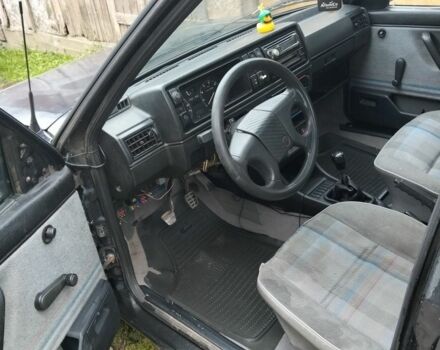 Синій Фольксваген Джетта, об'ємом двигуна 1.6 л та пробігом 350 тис. км за 750 $, фото 7 на Automoto.ua