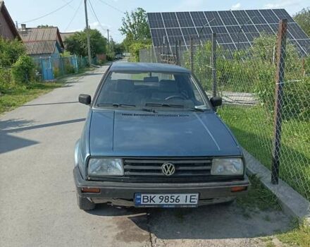 Синий Фольксваген Джетта, объемом двигателя 1.8 л и пробегом 200 тыс. км за 800 $, фото 4 на Automoto.ua