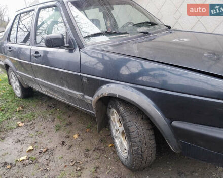 Синий Фольксваген Джетта, объемом двигателя 1.59 л и пробегом 232 тыс. км за 1250 $, фото 2 на Automoto.ua