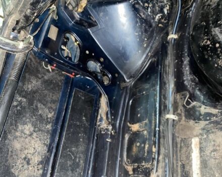 Синий Фольксваген Джетта, объемом двигателя 1.8 л и пробегом 300 тыс. км за 1000 $, фото 17 на Automoto.ua