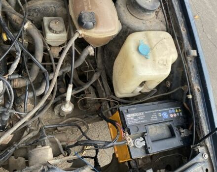 Синий Фольксваген Джетта, объемом двигателя 1.8 л и пробегом 300 тыс. км за 1000 $, фото 13 на Automoto.ua