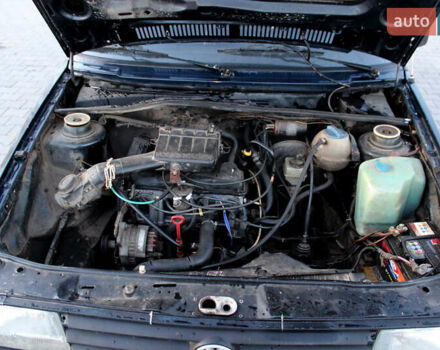 Синий Фольксваген Джетта, объемом двигателя 1.78 л и пробегом 300 тыс. км за 1350 $, фото 23 на Automoto.ua