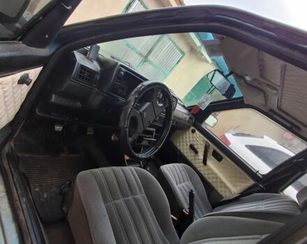 Синій Фольксваген Джетта, об'ємом двигуна 1 л та пробігом 200 тис. км за 1100 $, фото 4 на Automoto.ua