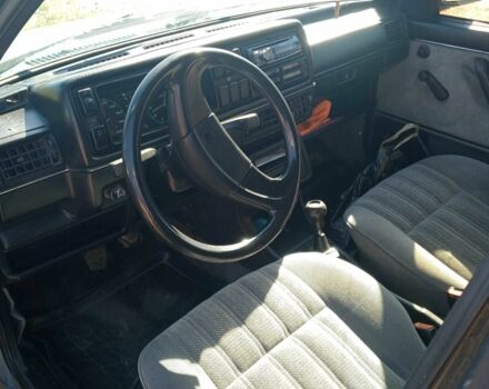 Синій Фольксваген Джетта, об'ємом двигуна 1.6 л та пробігом 274 тис. км за 1100 $, фото 5 на Automoto.ua