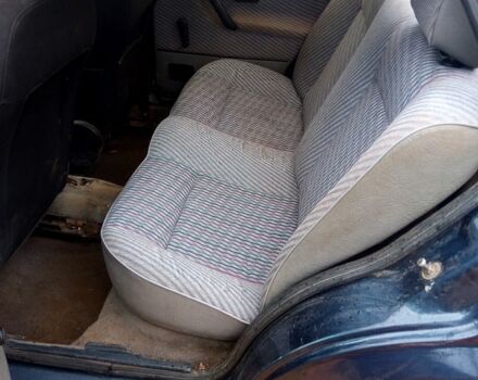 Фольксваген Джетта 1991 в Бершаде на Automoto.ua Синий Фольксваген Джетта, объемом двигателя 1.6 л и пробегом 420 тыс. км за 950 $, фото 7 на Automoto.ua