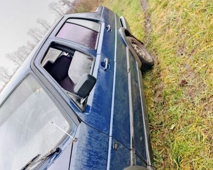 Синий Фольксваген Джетта, объемом двигателя 1.6 л и пробегом 256 тыс. км за 1600 $, фото 1 на Automoto.ua