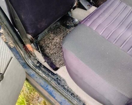 Синий Фольксваген Джетта, объемом двигателя 1.6 л и пробегом 256 тыс. км за 1600 $, фото 6 на Automoto.ua