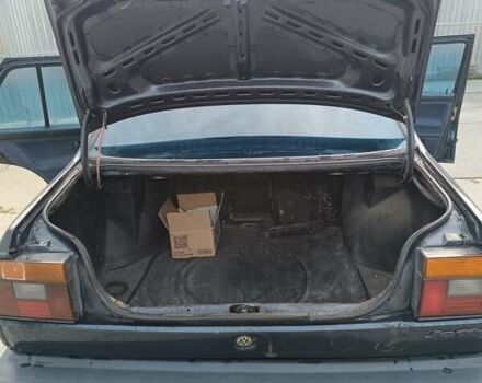 Синий Фольксваген Джетта, объемом двигателя 1.6 л и пробегом 409 тыс. км за 1650 $, фото 17 на Automoto.ua