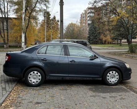 Синій Фольксваген Джетта, об'ємом двигуна 2 л та пробігом 300 тис. км за 3300 $, фото 3 на Automoto.ua
