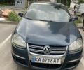 Синий Фольксваген Джетта, объемом двигателя 1.6 л и пробегом 257 тыс. км за 3700 $, фото 1 на Automoto.ua