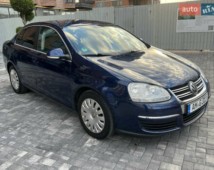 Синий Фольксваген Джетта, объемом двигателя 1.6 л и пробегом 214 тыс. км за 6999 $, фото 7 на Automoto.ua