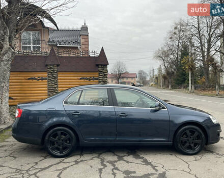 Синий Фольксваген Джетта, объемом двигателя 1.6 л и пробегом 232 тыс. км за 5700 $, фото 4 на Automoto.ua