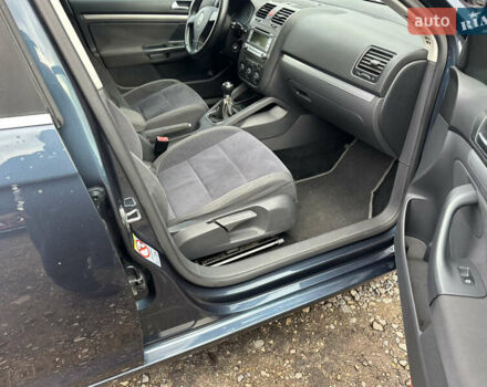 Синий Фольксваген Джетта, объемом двигателя 1.4 л и пробегом 230 тыс. км за 4800 $, фото 12 на Automoto.ua