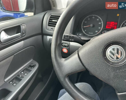 Синий Фольксваген Джетта, объемом двигателя 1.4 л и пробегом 230 тыс. км за 4800 $, фото 15 на Automoto.ua