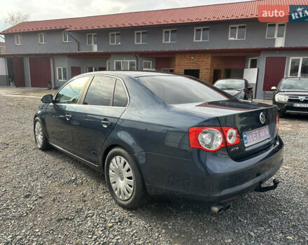 Синий Фольксваген Джетта, объемом двигателя 1.4 л и пробегом 230 тыс. км за 4800 $, фото 5 на Automoto.ua
