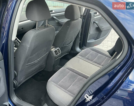 Синий Фольксваген Джетта, объемом двигателя 1.6 л и пробегом 214 тыс. км за 6999 $, фото 16 на Automoto.ua