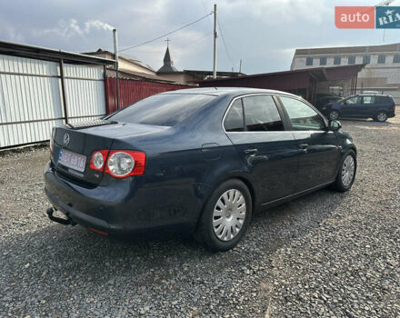 Синий Фольксваген Джетта, объемом двигателя 1.4 л и пробегом 230 тыс. км за 4800 $, фото 3 на Automoto.ua