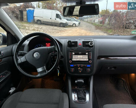 Синій Фольксваген Джетта, об'ємом двигуна 1.39 л та пробігом 270 тис. км за 5700 $, фото 14 на Automoto.ua