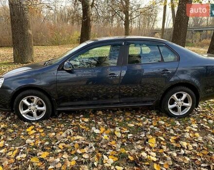 Синий Фольксваген Джетта, объемом двигателя 1.6 л и пробегом 227 тыс. км за 5700 $, фото 6 на Automoto.ua