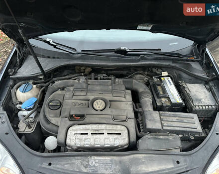 Синій Фольксваген Джетта, об'ємом двигуна 1.39 л та пробігом 270 тис. км за 5700 $, фото 15 на Automoto.ua