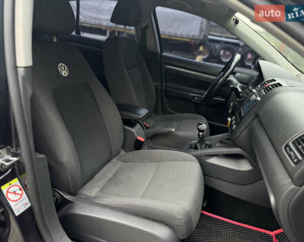 Фольксваген Джетта 2008 в Киеве на Automoto.ua Синий Фольксваген Джетта, объемом двигателя 1.6 л и пробегом 343 тыс. км за 5990 $, фото 7 на Automoto.ua