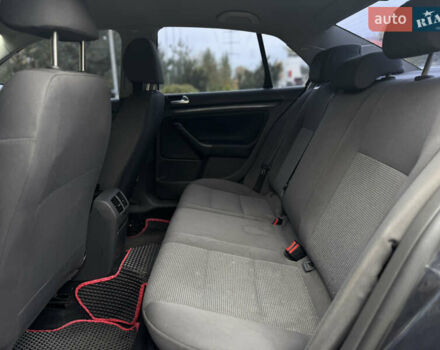 Синій Фольксваген Джетта, об'ємом двигуна 1.6 л та пробігом 343 тис. км за 5650 $, фото 17 на Automoto.ua