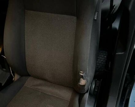 Синий Фольксваген Джетта, объемом двигателя 1.6 л и пробегом 291 тыс. км за 5000 $, фото 16 на Automoto.ua