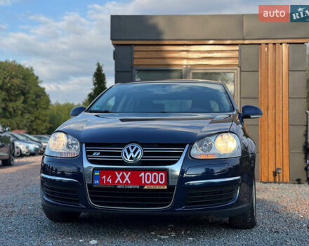 Синій Фольксваген Джетта, об'ємом двигуна 1.6 л та пробігом 215 тис. км за 8390 $, фото 36 на Automoto.ua
